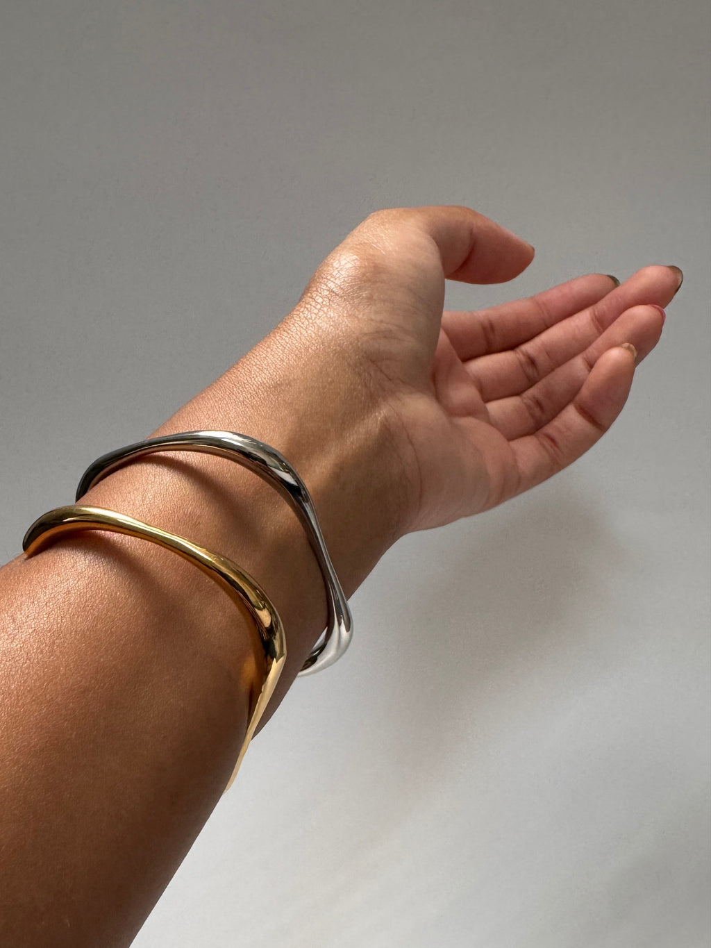 Minimalist Cuff Bracelet - Silver