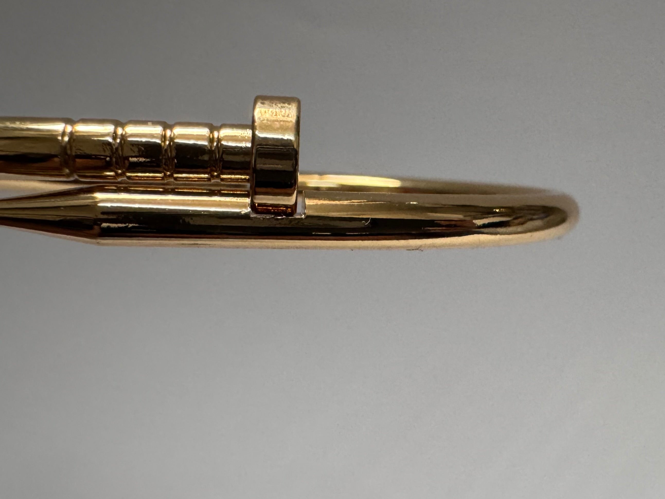 Loose Screw - Gold